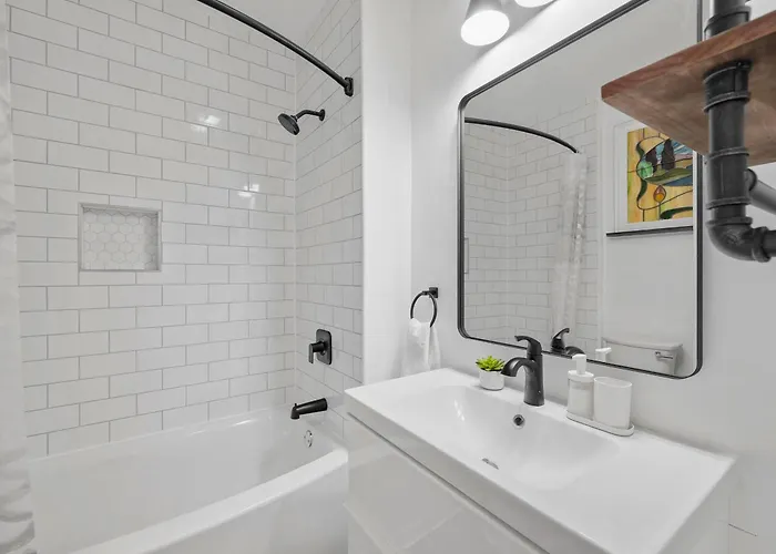 Shadyside, Pittsburgh, Modern And Accessible 2 Bedroom Unit2 With Free Parking *