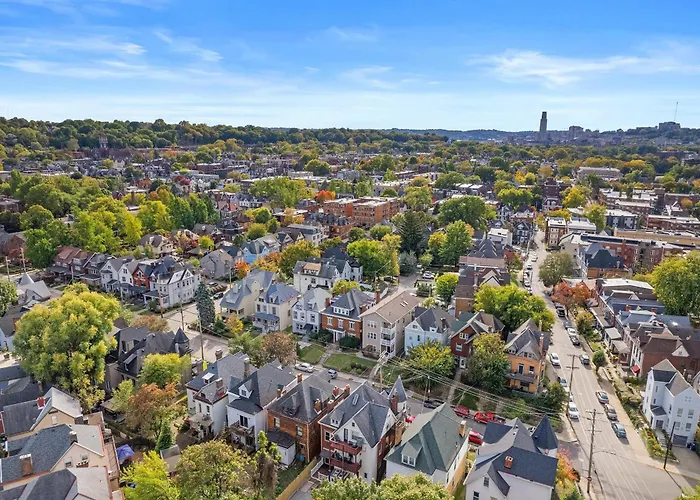 Apartment Shadyside, Pittsburgh, Modern And Accessible 2 Bedroom Unit2 With Free Parking Pittsburgh